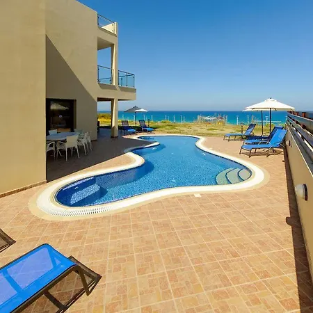 Hotel Seafront Luxury Protaras
